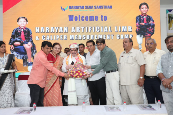 Free medical camp organized by Narayan Seva Sansthan in Hyderabad’s Eden Garden. Free medical camp organized by Narayan Seva Sansthan in Hyderabad’s Eden Garden.