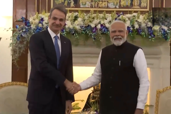 PM Narendra Modi and Greek Prime Minister Kyriakos Mitsotakis Hold Bilateral Talks at Hyderabad House