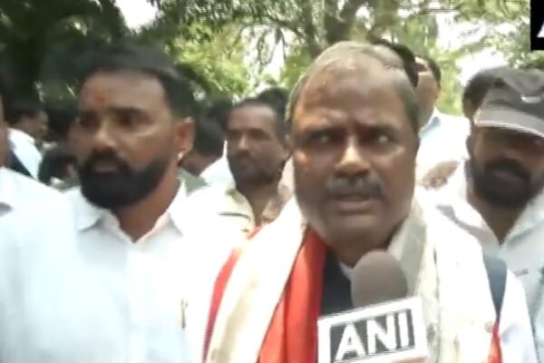 BJP Leader Malka Komaraiah Takes Oath as MLC, Vows to Address Teachers’ Issues