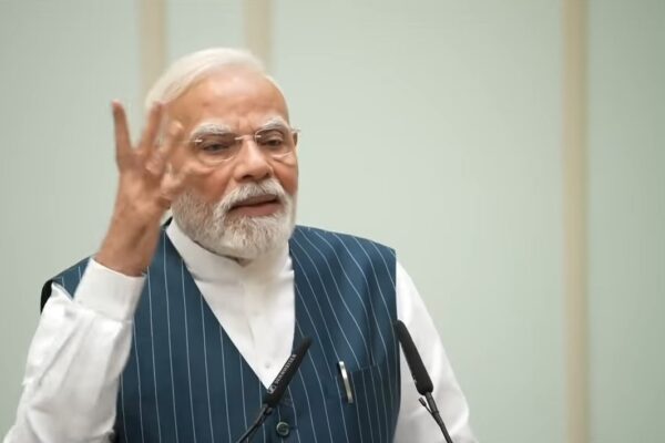 PM Modi Urges Teachers to Inspire Students to Celebrate Made-in-India Products